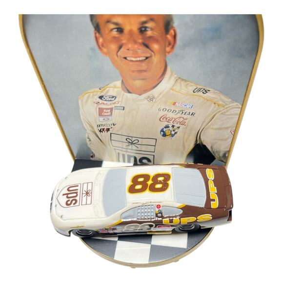 Dale Jarrett 2001 Hallmark Keepsake Christmas Ornament Nascar Racing QXI5205 - Picture 3 of 10